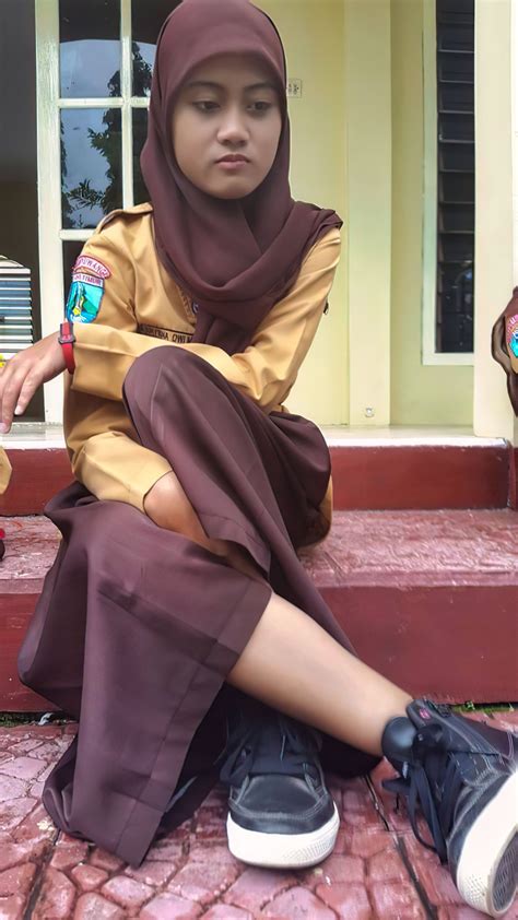 ngewe abg jilbab|Free Jilbab Ngentot Porn